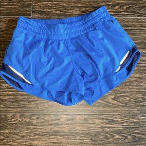 Lululemon 2.5” Hotty Hot Shorts.